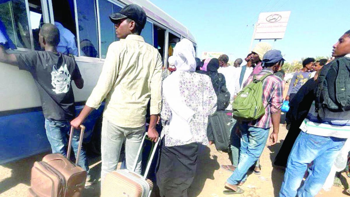 Kenyan Students Flee War-Torn Khartoum